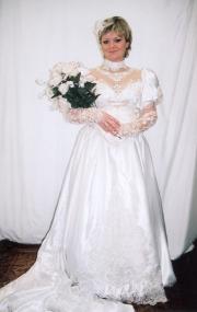 svatební šaty- 075
